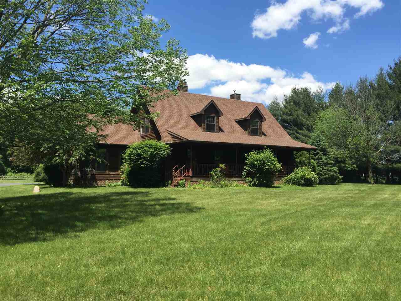 1044 West 7th Street Rochester, IN 46975 - Photo 1 of 24