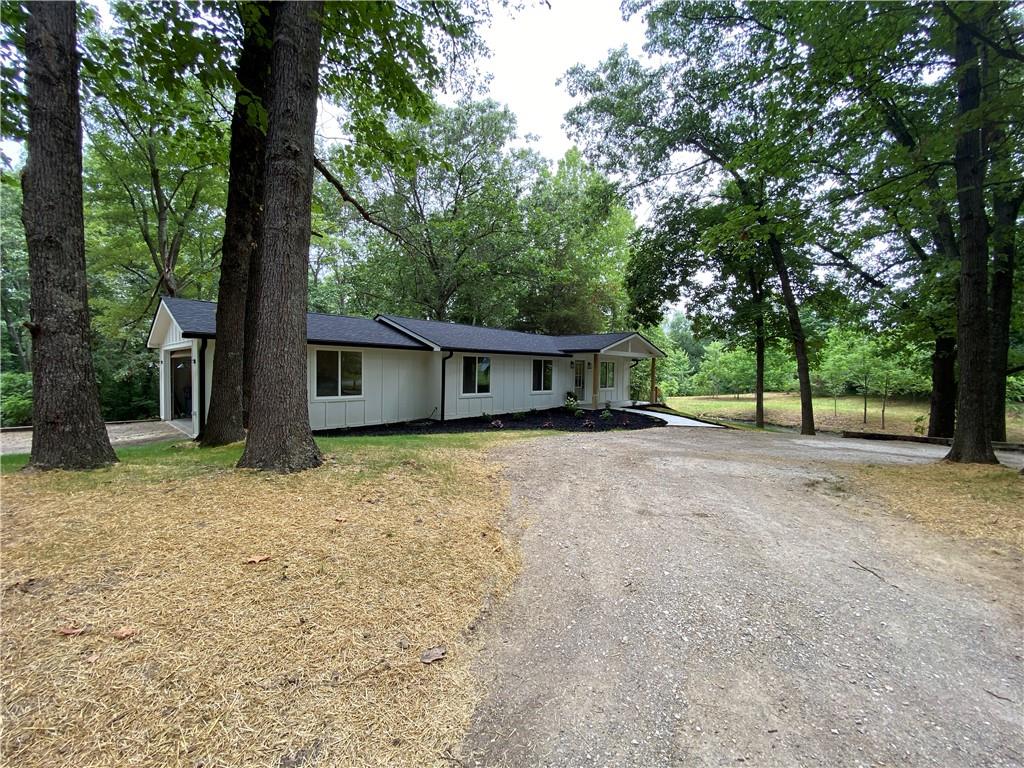 5800 South Haggard Road Morgantown, IN 46160 - Photo 5 of 39 Gallery Image 5