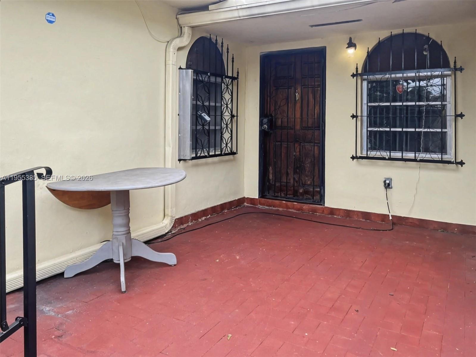 1712 Southwest 13th Street Miami, FL 33145 - Photo 37 of 47