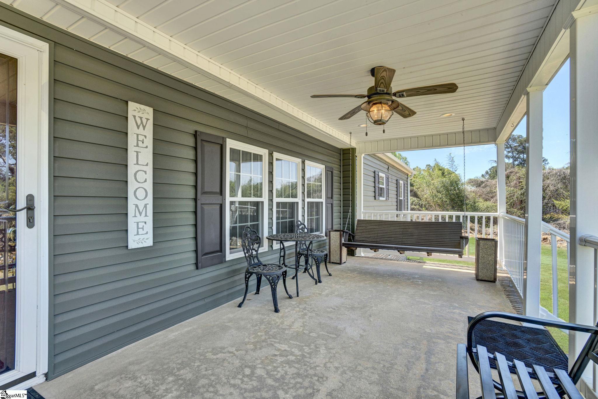 82 Laredo Drive Gray Court, SC 29645 - Photo 4 of 50
