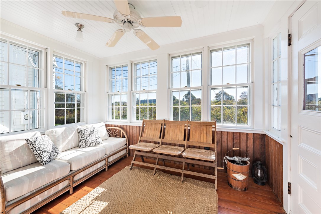 641 Mitchell's Lane Middletown, RI 02842 - Photo 13 of 35