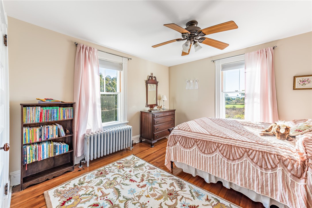 641 Mitchell's Lane Middletown, RI 02842 - Photo 19 of 35