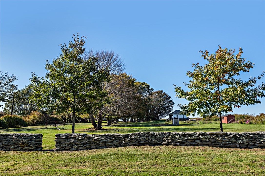 641 Mitchell's Lane Middletown, RI 02842 - Photo 26 of 35