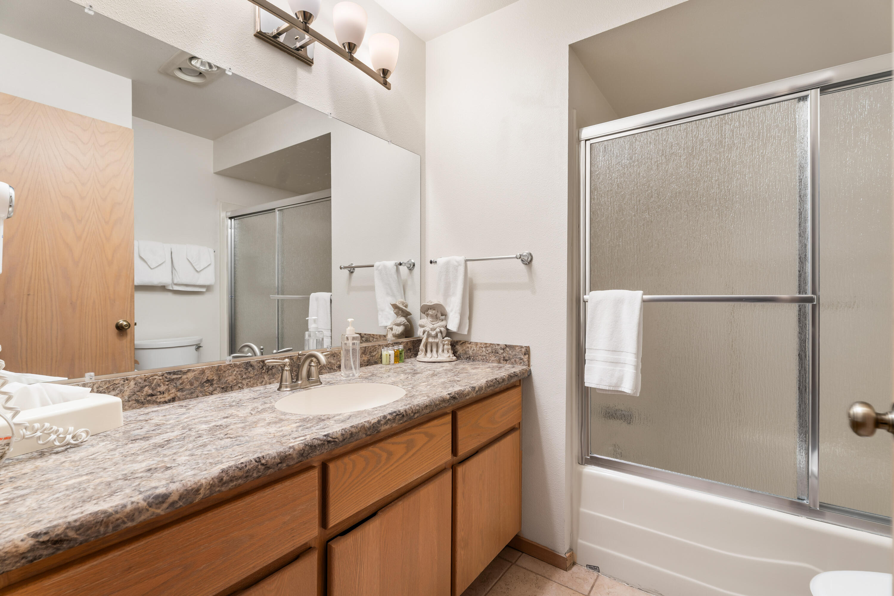 57327 Beaver Ridge Loop, Unit 6 Sunriver, OR 97707 - Photo 18 of 26