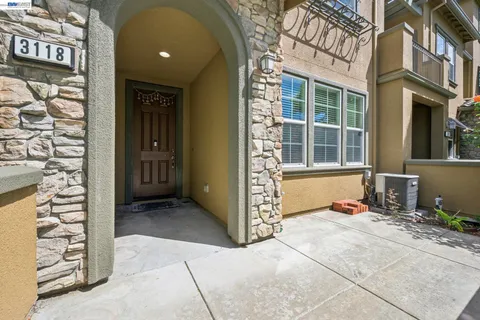 $1,089,000 | 3118 Fioli Way, San Ramon, CA 94582