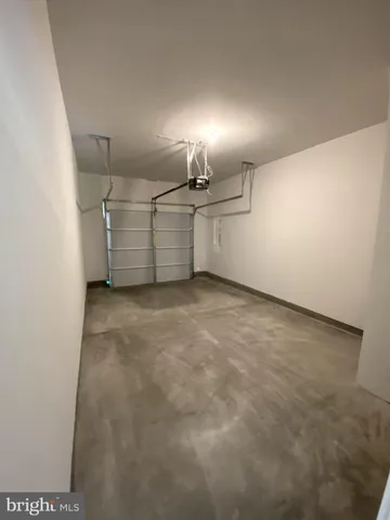 $1,750 | 130 Bloomsbury Street, Falling Waters, WV 25419