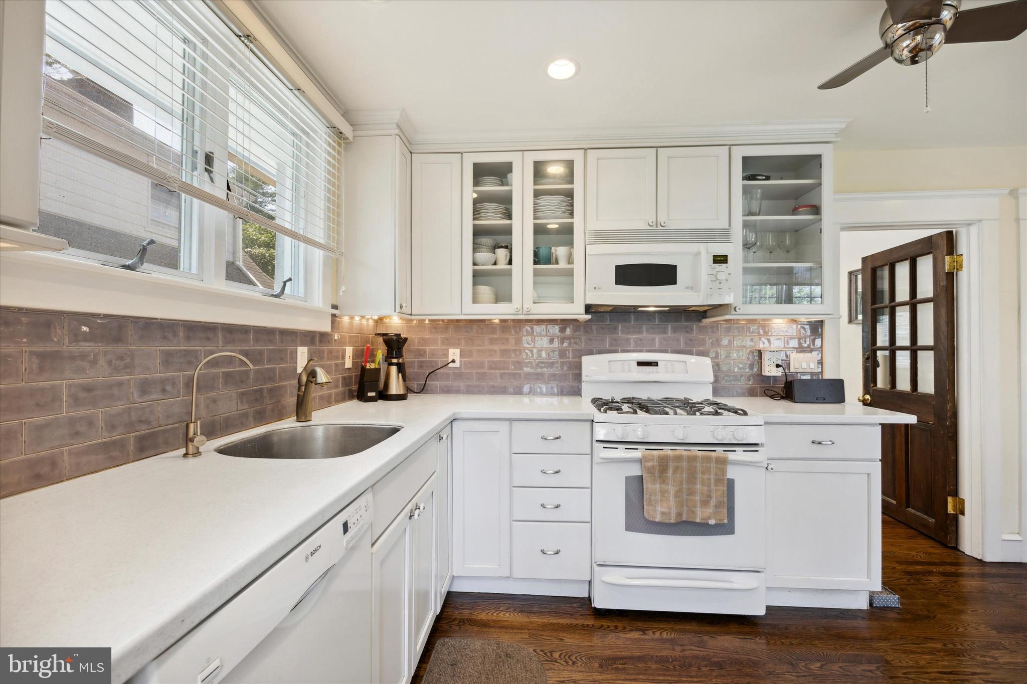 427 Tregaron Road Bala Cynwyd, PA 19004 - Photo 10 of 30 Gallery Image 10