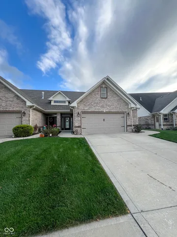 $370,000 | 5381 Buckingham Lane, Plainfield, IN 46168