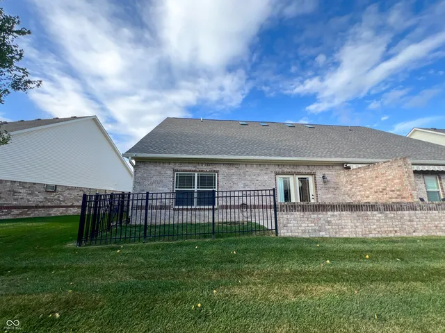 $370,000 | 5381 Buckingham Lane, Plainfield, IN 46168