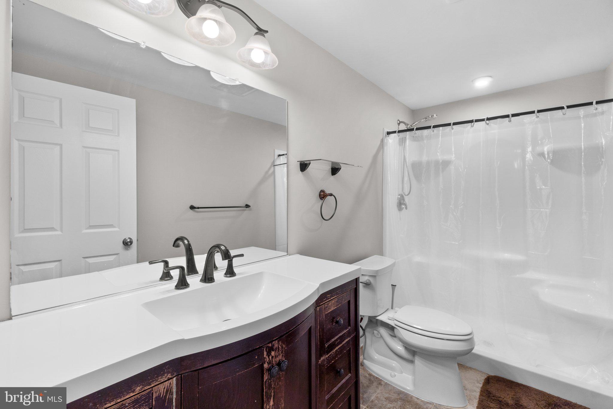 4822 Old Washington Road Sykesville, MD 21784 - Photo 33 of 46 FULL BATH