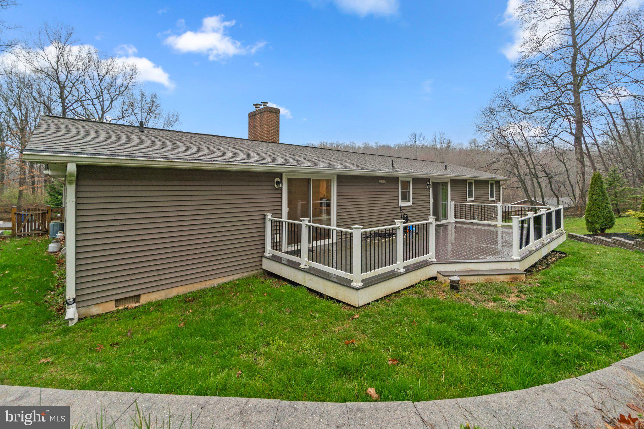 4822 Old Washington Road Sykesville, MD 21784 - Photo 40 of 46 BACK OF HOUSE