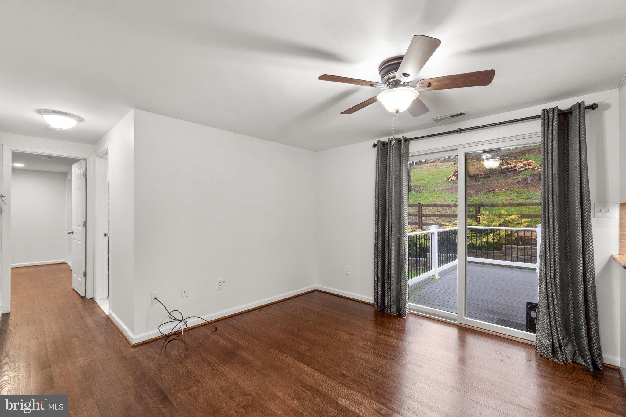 4822 Old Washington Road Sykesville, MD 21784 - Photo 6 of 46 DINING ROOM