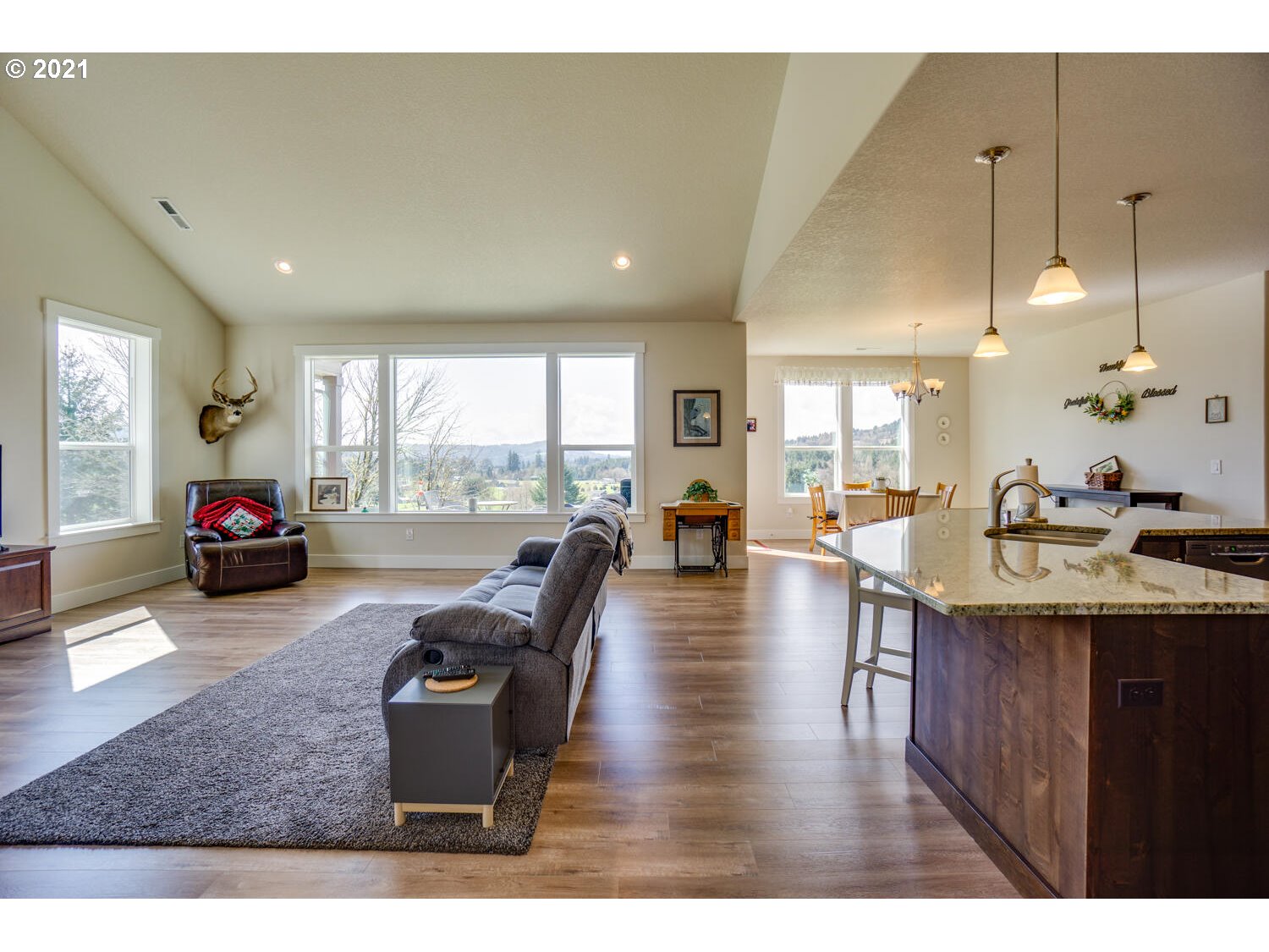 623 Englert Road Woodland, WA 98674 - Photo 5 of 31 Gallery Image 5