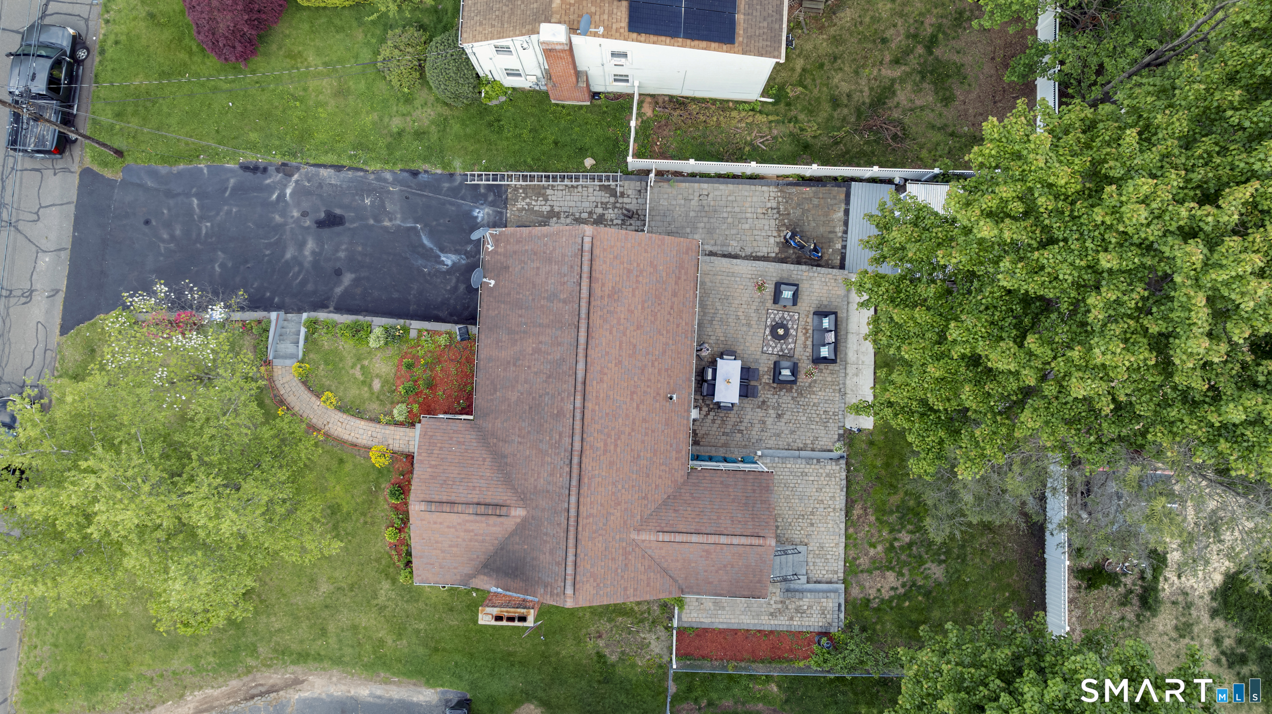 25 Crystal Street Wethersfield, CT 06109 - Photo 23 of 32