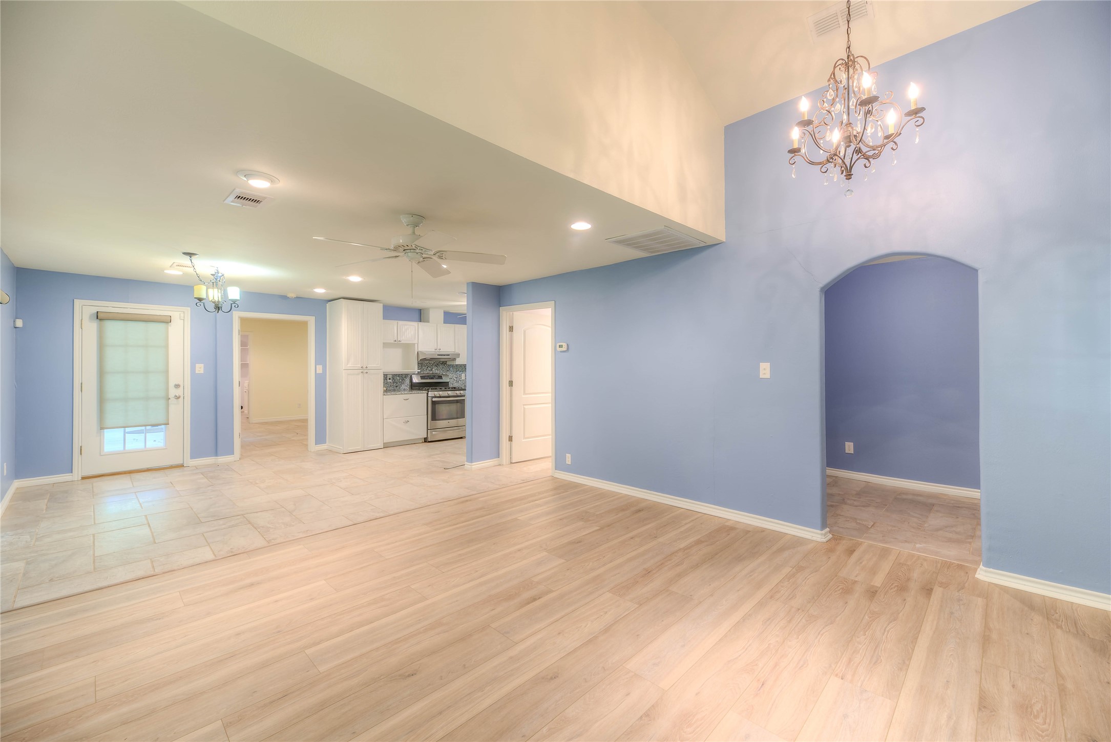 641 Red Clover Livingston, TX 77351 - Photo 16 of 43