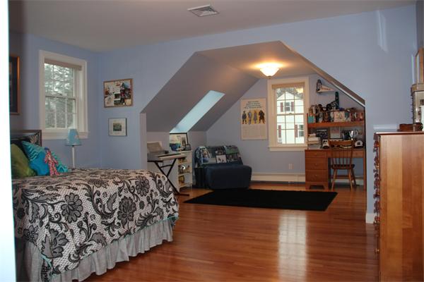 36 Sterling Road Needham, MA 02492 - Photo 18 of 26 Gallery Image 18