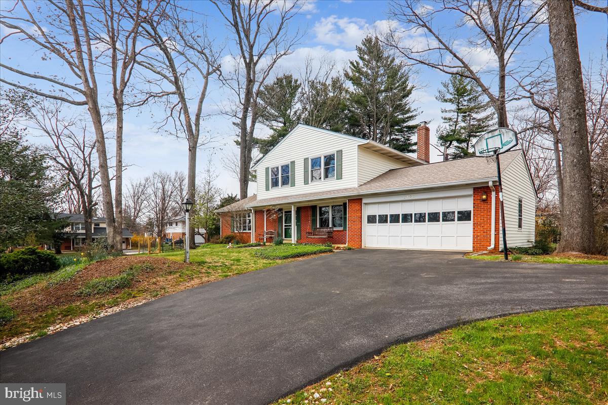 16400 Kipling Road Derwood, MD 20855 - Photo 20 of 24 Front exterior