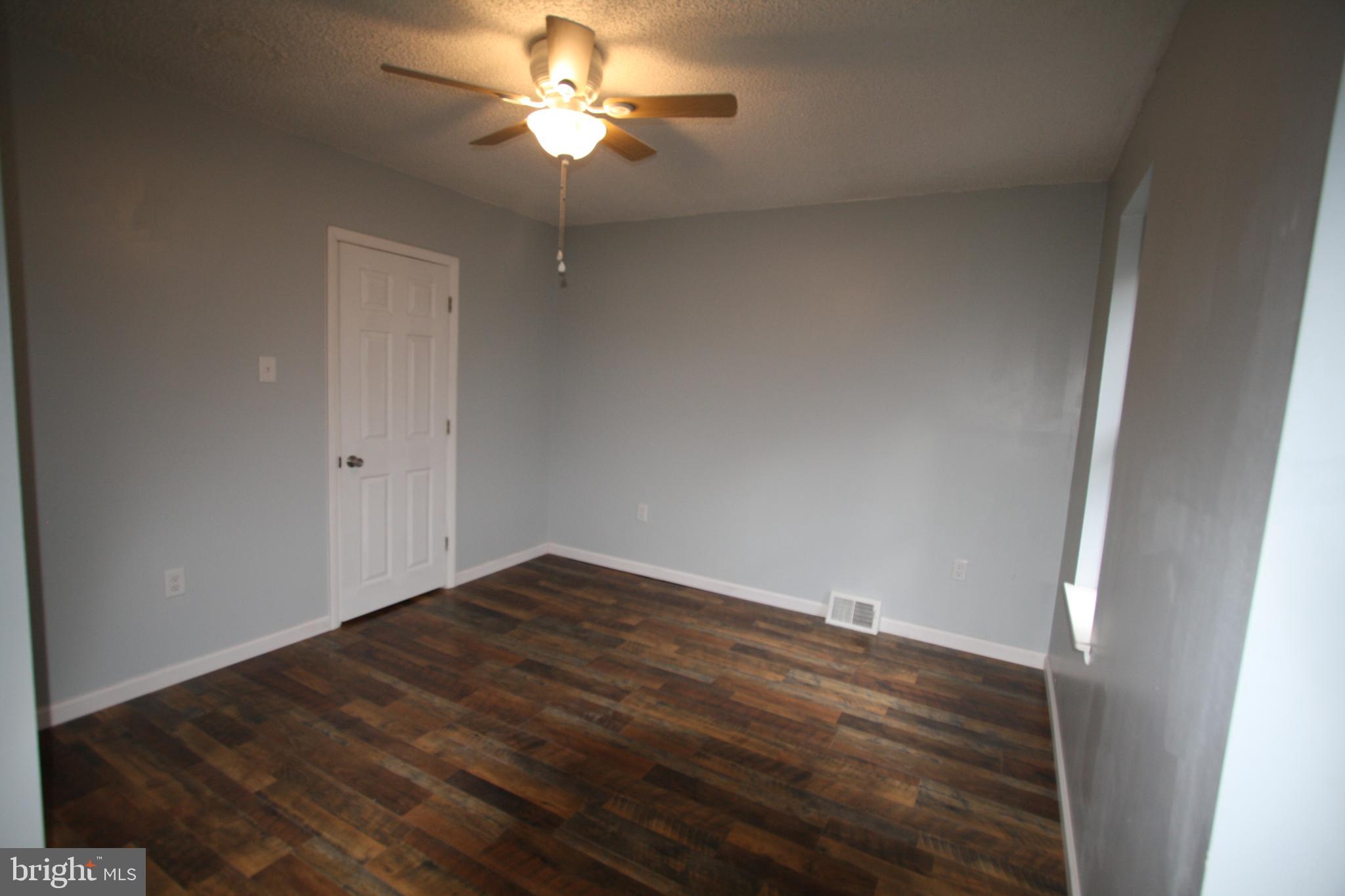 512 Mercy Street Philadelphia, PA 19148 - Photo 27 of 37