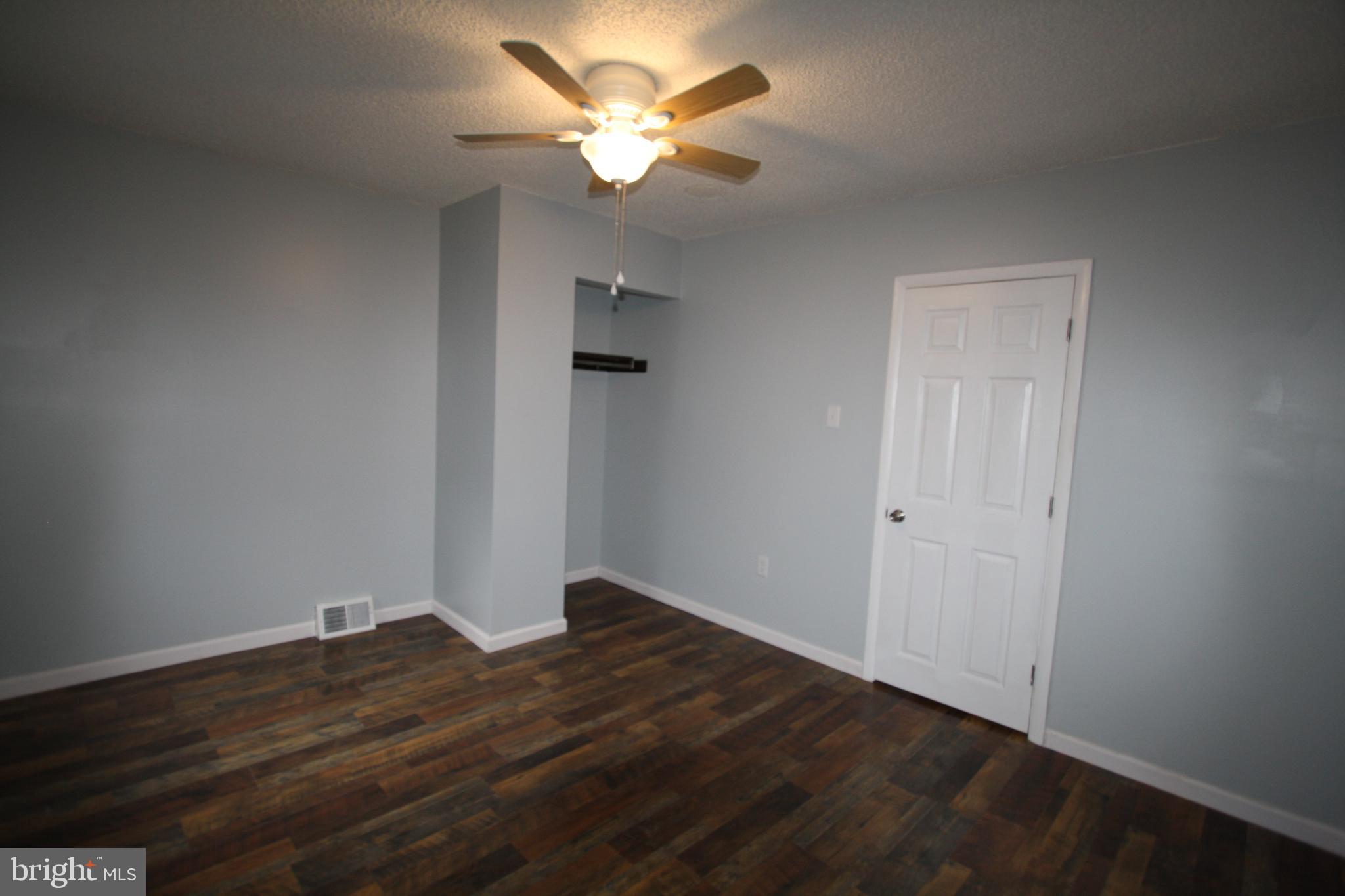 512 Mercy Street Philadelphia, PA 19148 - Photo 28 of 37