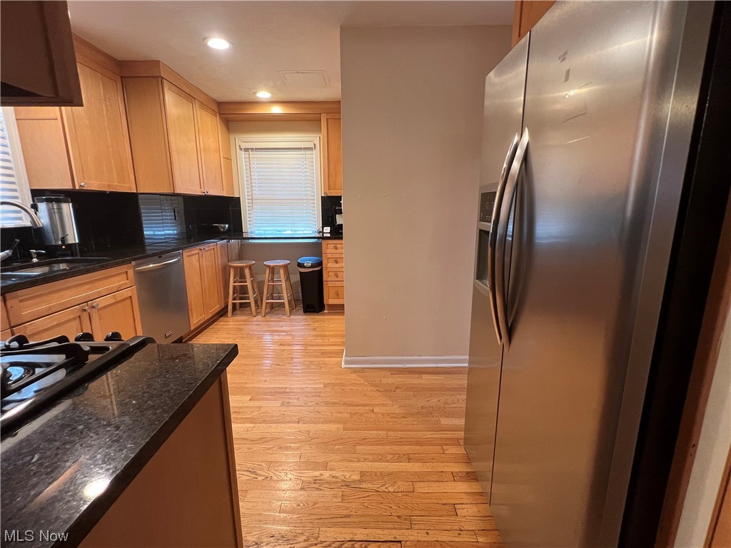 2462 White Road Cleveland, OH 44118 - Photo 12 of 23 Gallery Image 12
