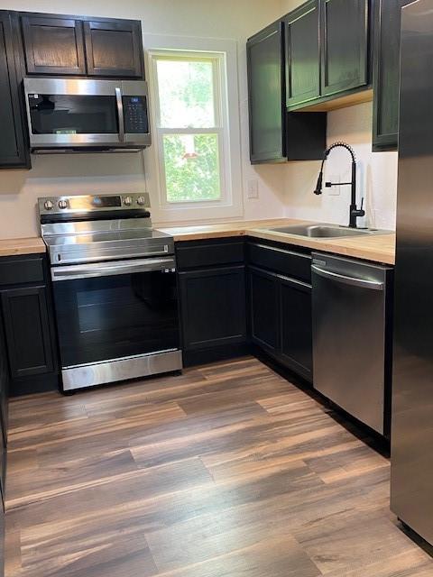 550 Herman Road Butler, PA 16002 - Photo 6 of 26 a kitchen with a sink stove and microwave