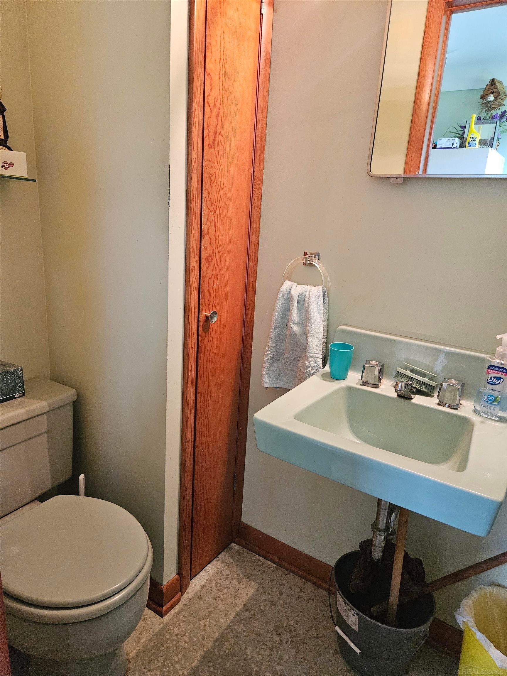 2407 Aitken Road Applegate, MI 48401 - Photo 18 of 37 Gallery Image 18