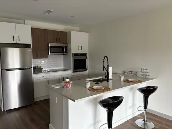 $635,000 | 203 Lowell Street, Unit 206, Wilmington, MA 01887