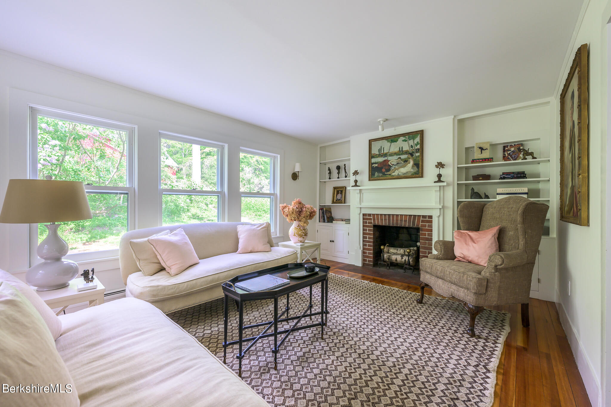 16 Yale Hill Road Stockbridge, MA 01262 - Photo 11 of 55 Living room
