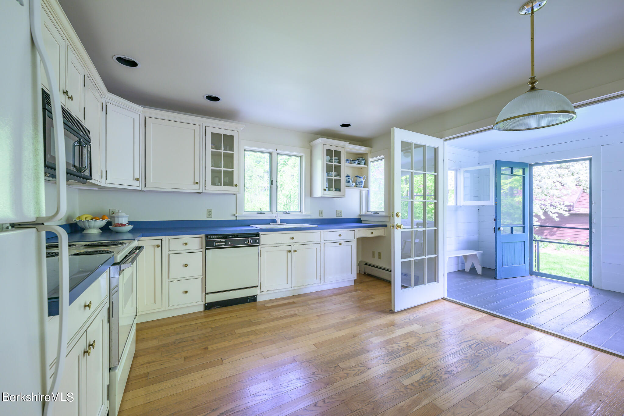16 Yale Hill Road Stockbridge, MA 01262 - Photo 16 of 55 Kitchen