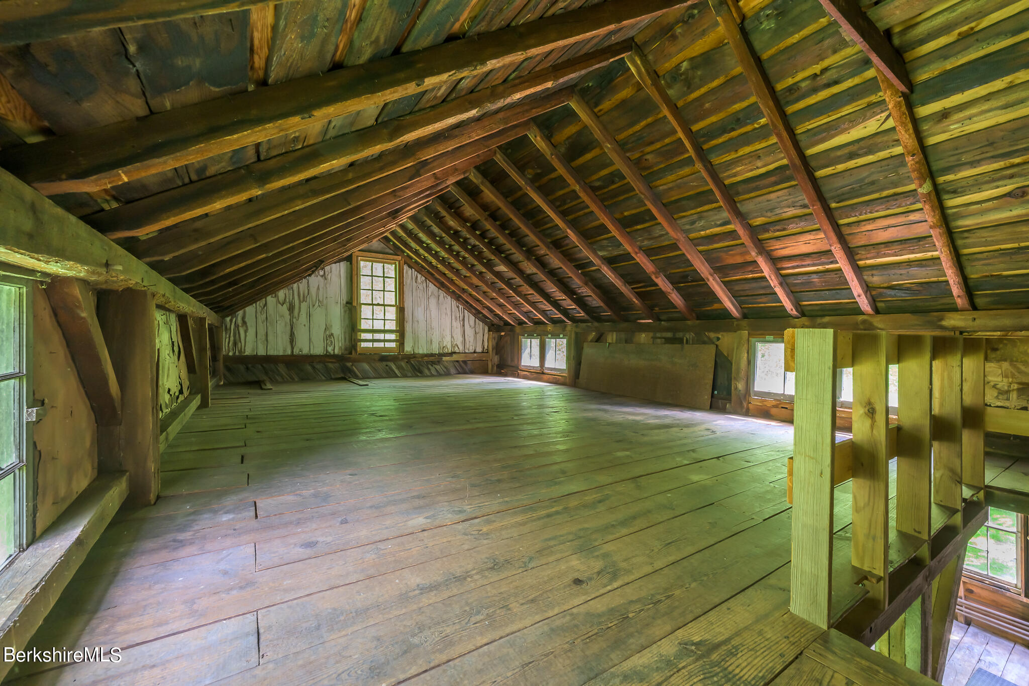16 Yale Hill Road Stockbridge, MA 01262 - Photo 42 of 55 Barn Loft