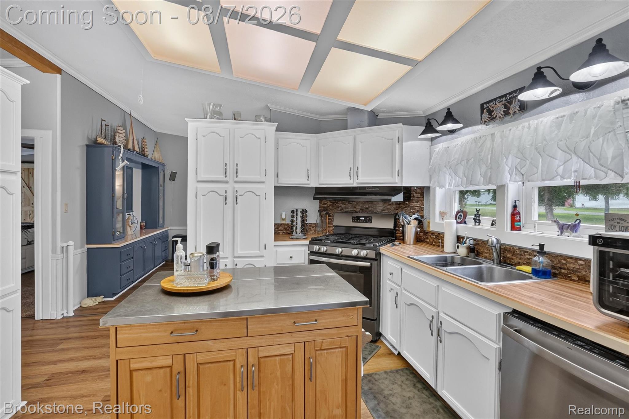 11935 South Beardslee Road Perry, MI 48872 - Photo 17 of 66 16-11935-Beardslee-Rd-WindowStill-Photography.jpg