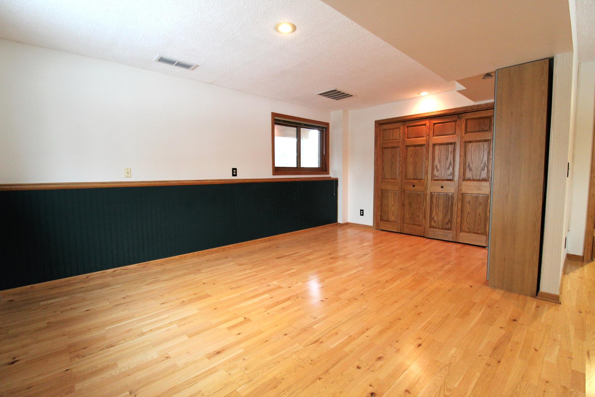 146 Canterbury Road Circle Pines, MN 55014 - Photo 17 of 38 Gallery Image 17