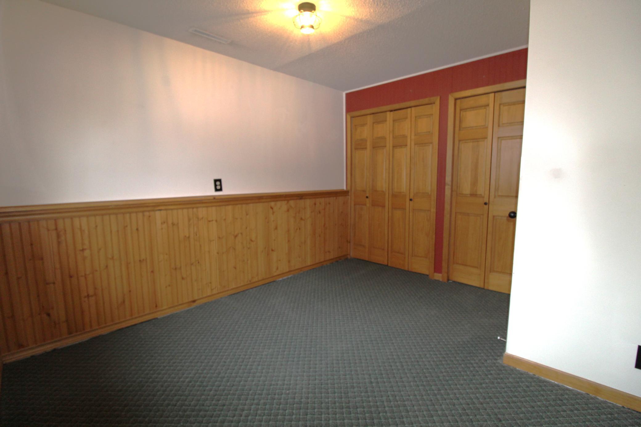146 Canterbury Road Circle Pines, MN 55014 - Photo 22 of 38 Gallery Image 22