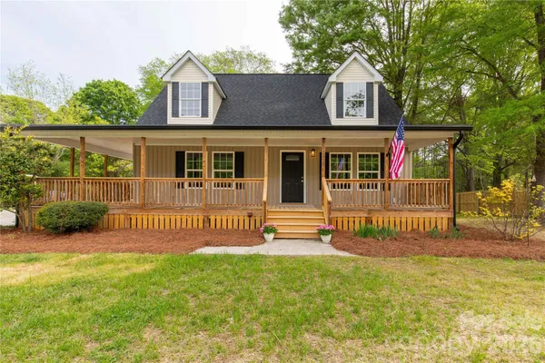 $322,000 | 2425 Kershaw Camden Highway, Lancaster, SC 29720