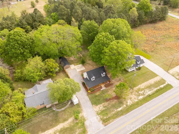 $322,000 | 2425 Kershaw Camden Highway, Lancaster, SC 29720