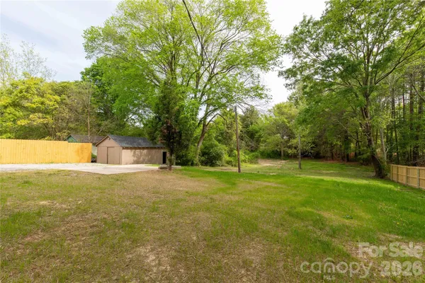 $322,000 | 2425 Kershaw Camden Highway, Lancaster, SC 29720