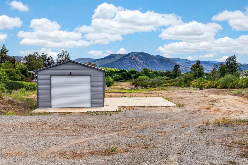 15475 Sierra Grande Road Valley Center, CA 92082 - Photo 18 of 26