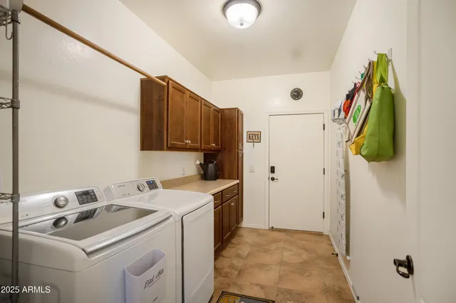 a view of a house with a outdoor space