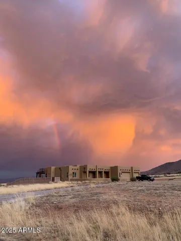 $710,000 | 6100 East Darley Drive, Hereford, AZ 85615