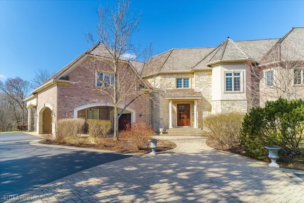 $3,500,000 | 414 Dana Lane, Barrington Hills, IL 60010