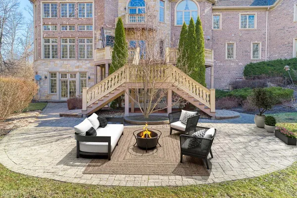 $3,500,000 | 414 Dana Lane, Barrington Hills, IL 60010