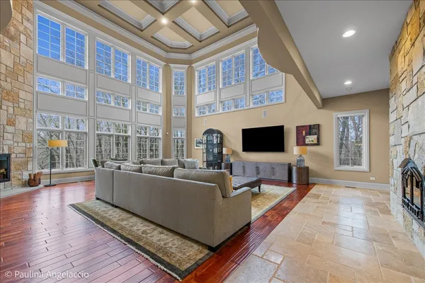 $3,500,000 | 414 Dana Lane, Barrington Hills, IL 60010