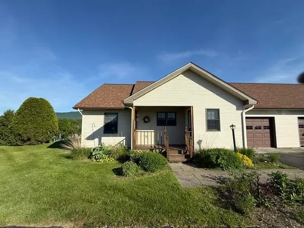 $445,000 | 97 Jersey Court, Unit B7, Morristown, VT 05661