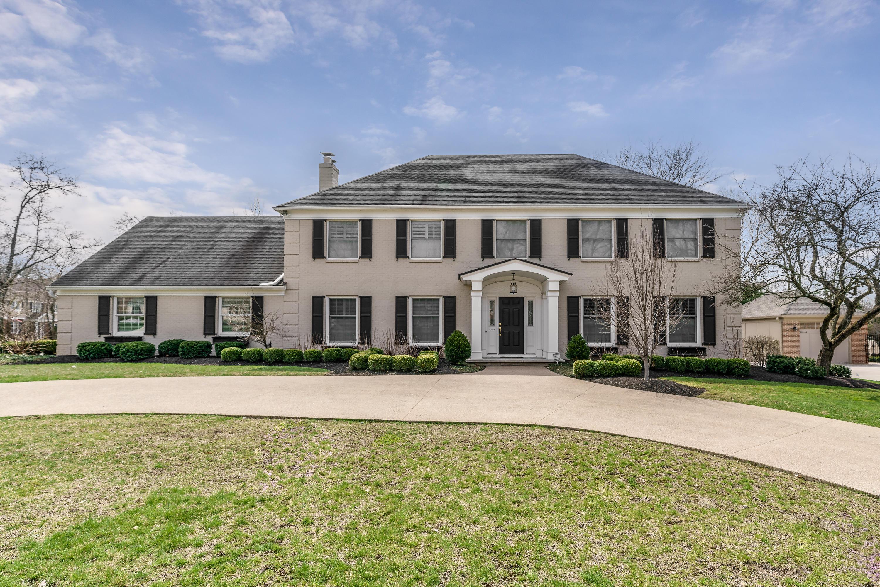 2641 Sandover Road Columbus, OH 43220 - Photo 1 of 56 Gallery Image 1