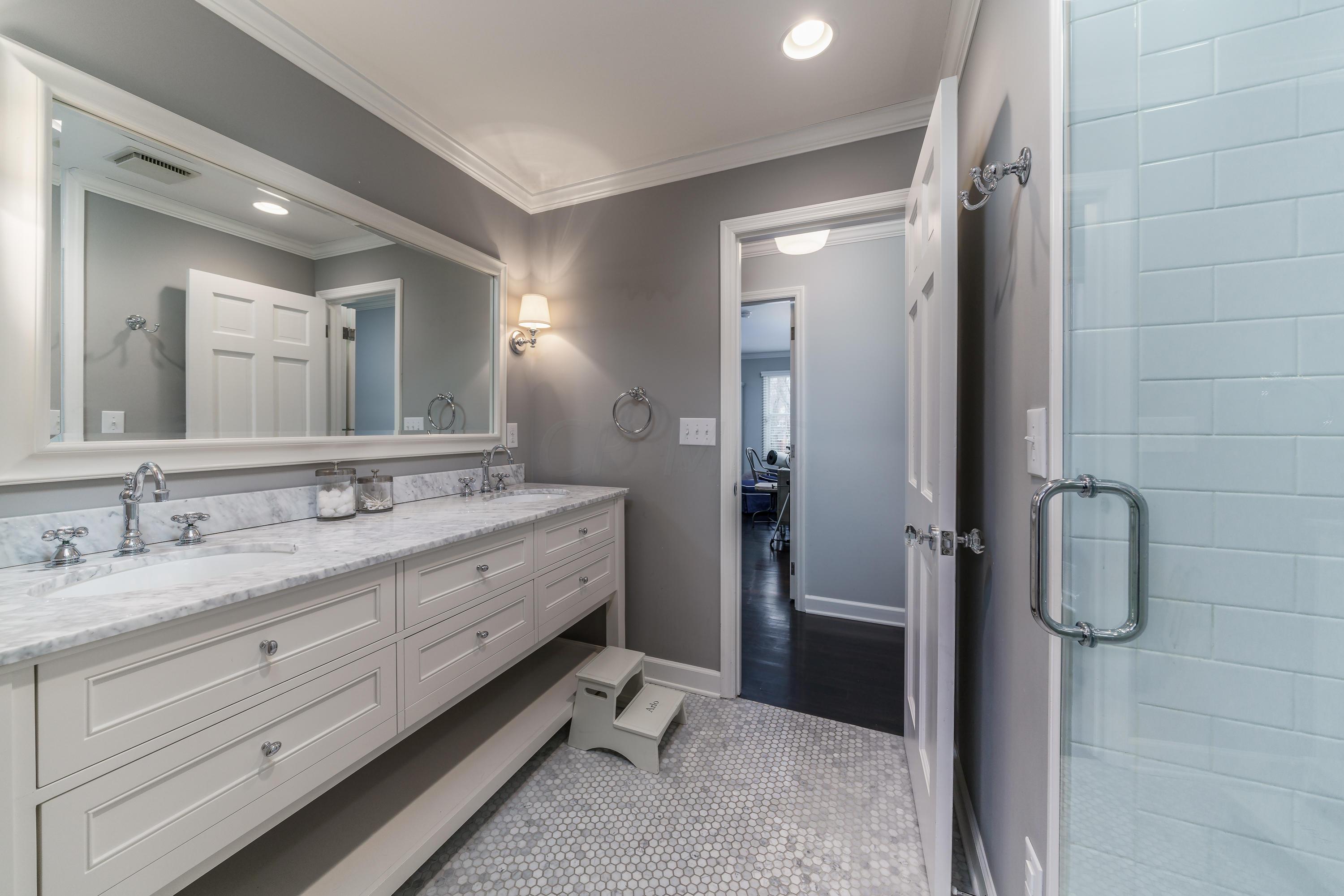 2641 Sandover Road Columbus, OH 43220 - Photo 38 of 56 Gallery Image 38
