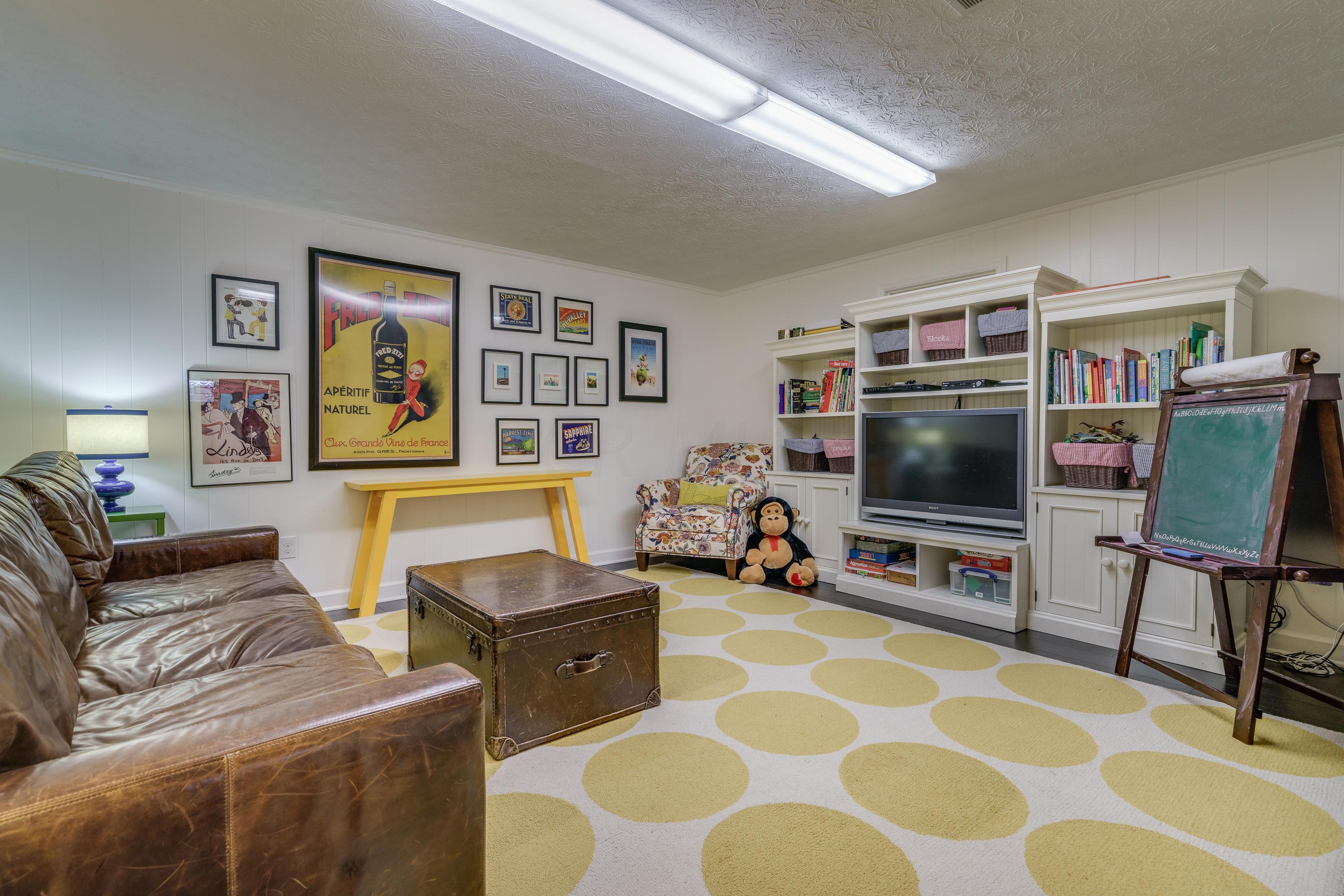 2641 Sandover Road Columbus, OH 43220 - Photo 44 of 56 Gallery Image 44