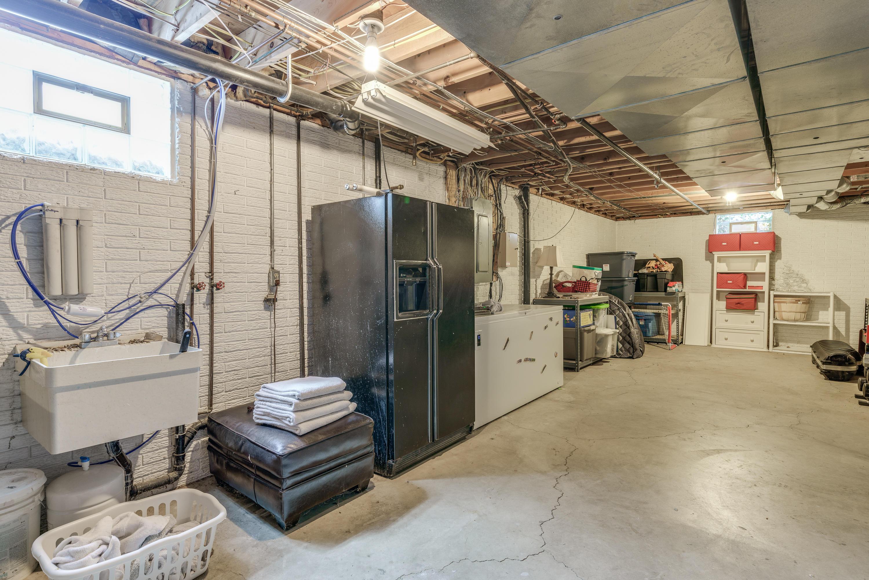 2641 Sandover Road Columbus, OH 43220 - Photo 48 of 56 Gallery Image 48