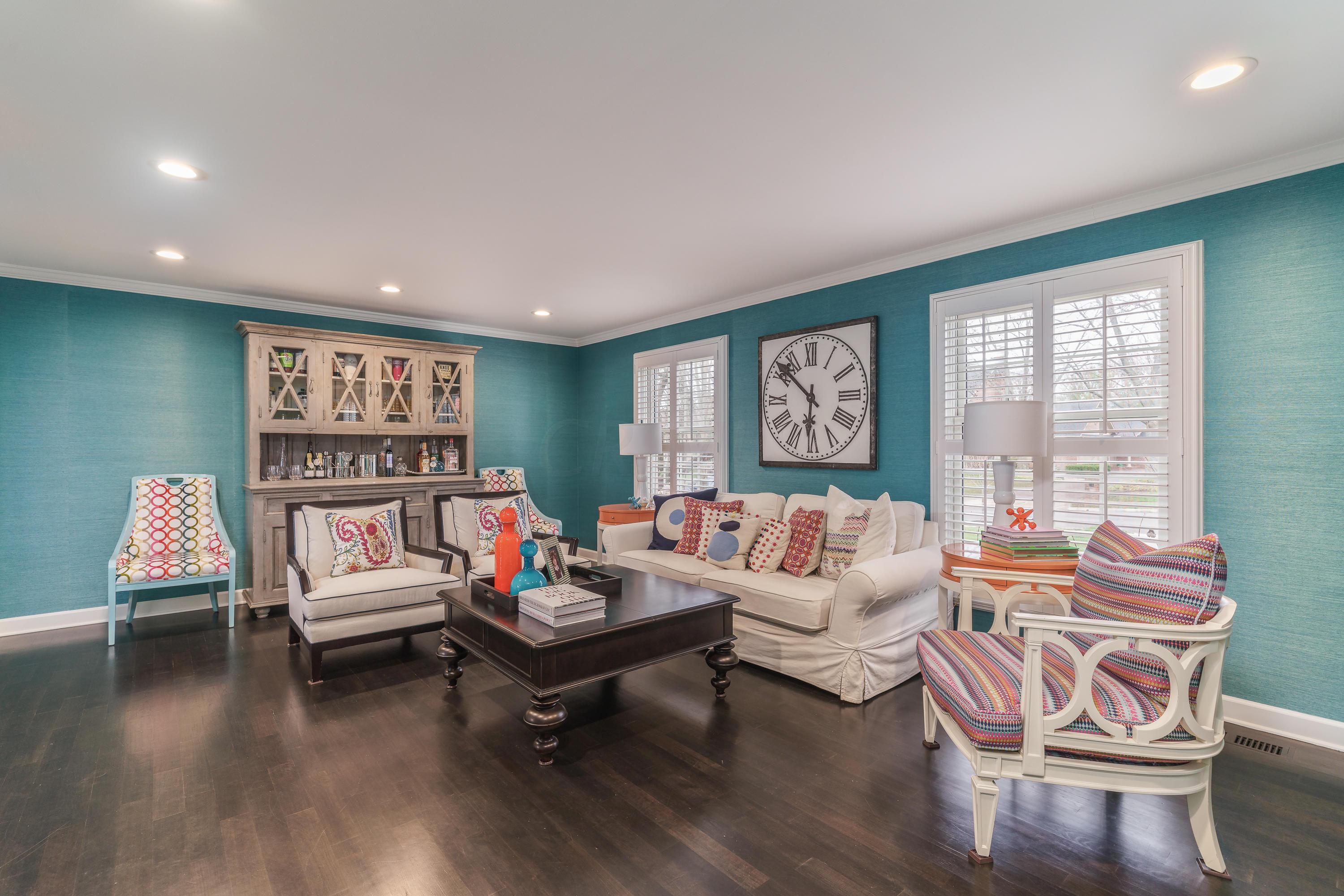 2641 Sandover Road Columbus, OH 43220 - Photo 6 of 56 Gallery Image 6