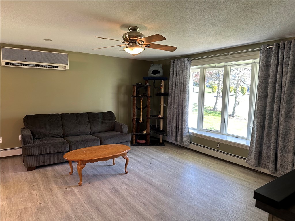 75 Ridgeside Lane Tiverton, RI 02878 - Photo 16 of 30