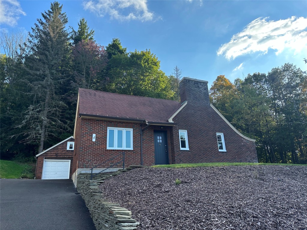 4 Edgewood Road Binghamton, NY 13903 - Photo 1 of 21 Gallery Image 1